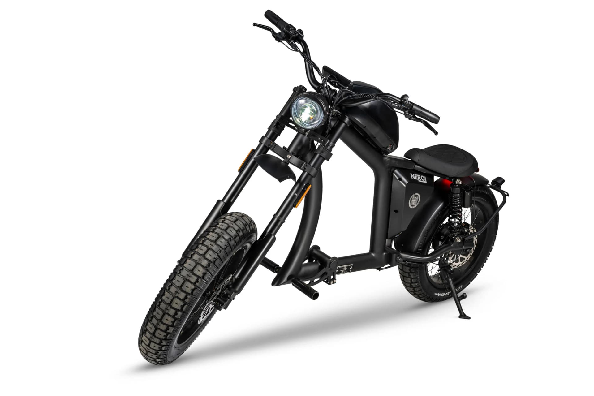 Nero Elektro-Chopper Hawk — Autos / Motorräder