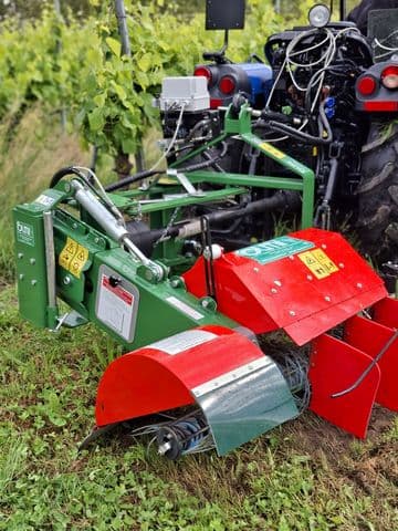 Olmi Mechanische Gras- und Stockbürste einseitig — Weinbau