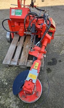 Olmi Zwischenstockmaschine mit Scheibe — Weinbau